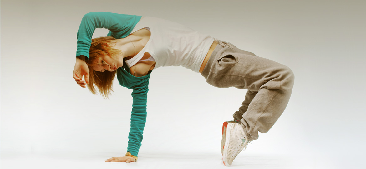 验证码代充的自动攻击网站工具下载